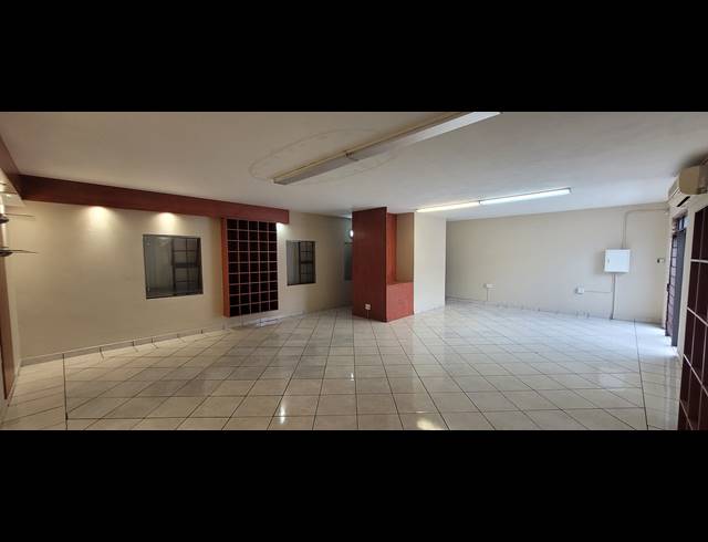 101M² OFFICE TO LET IN NELSPRUIT CENTRAL